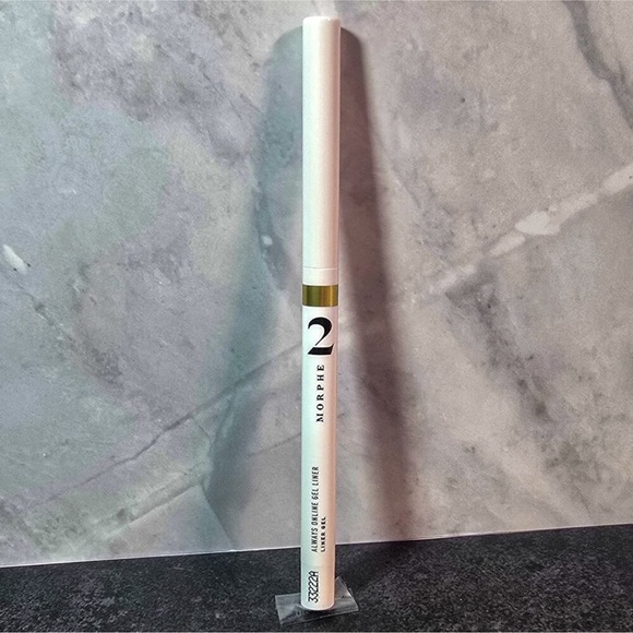 Morphe 2 Always Online Gel Liner – Gold Rush - Picture 2 of 3